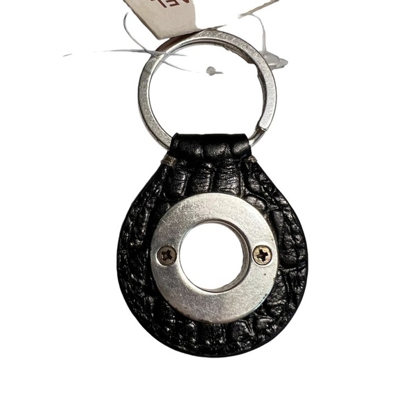 Michael Kors *NWT* ( VINTAGE) Keychain - Picture 5 of 5